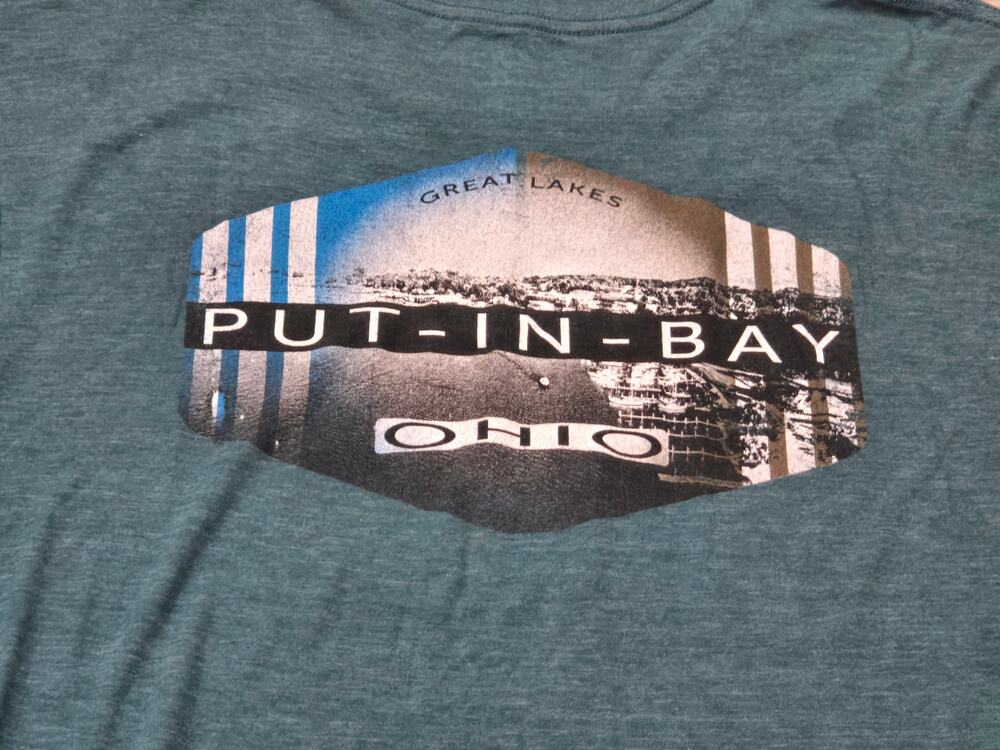 Blue 84 Green Great Lakes Put In Bay Ohio Graphic Crew Neck Short Sleeve Shirt